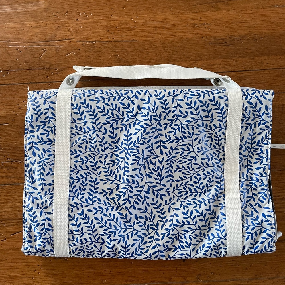 Origami Unicorn Royal Blue and White Travel Toiletry Under Garment Accessory Bag - Picture 9 of 10
